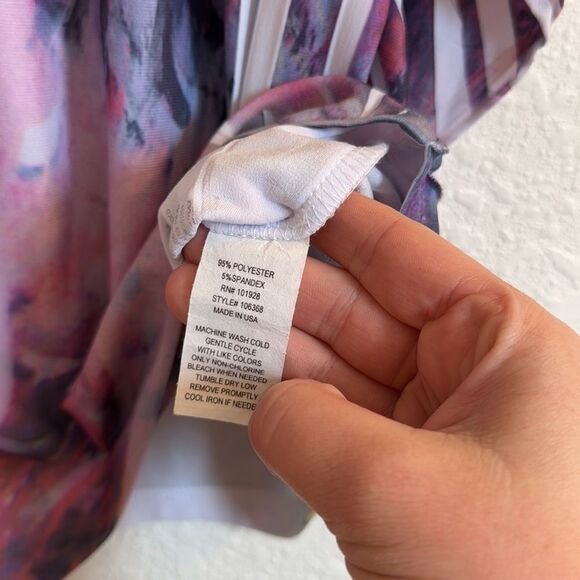 Y2k Suzie in the city graphic burnout butterfly blouse - Picture 5 of 9